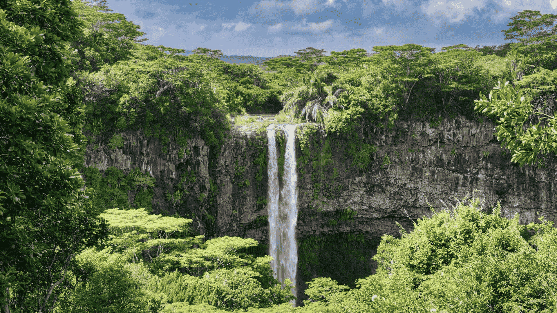 chamarel waterfalls