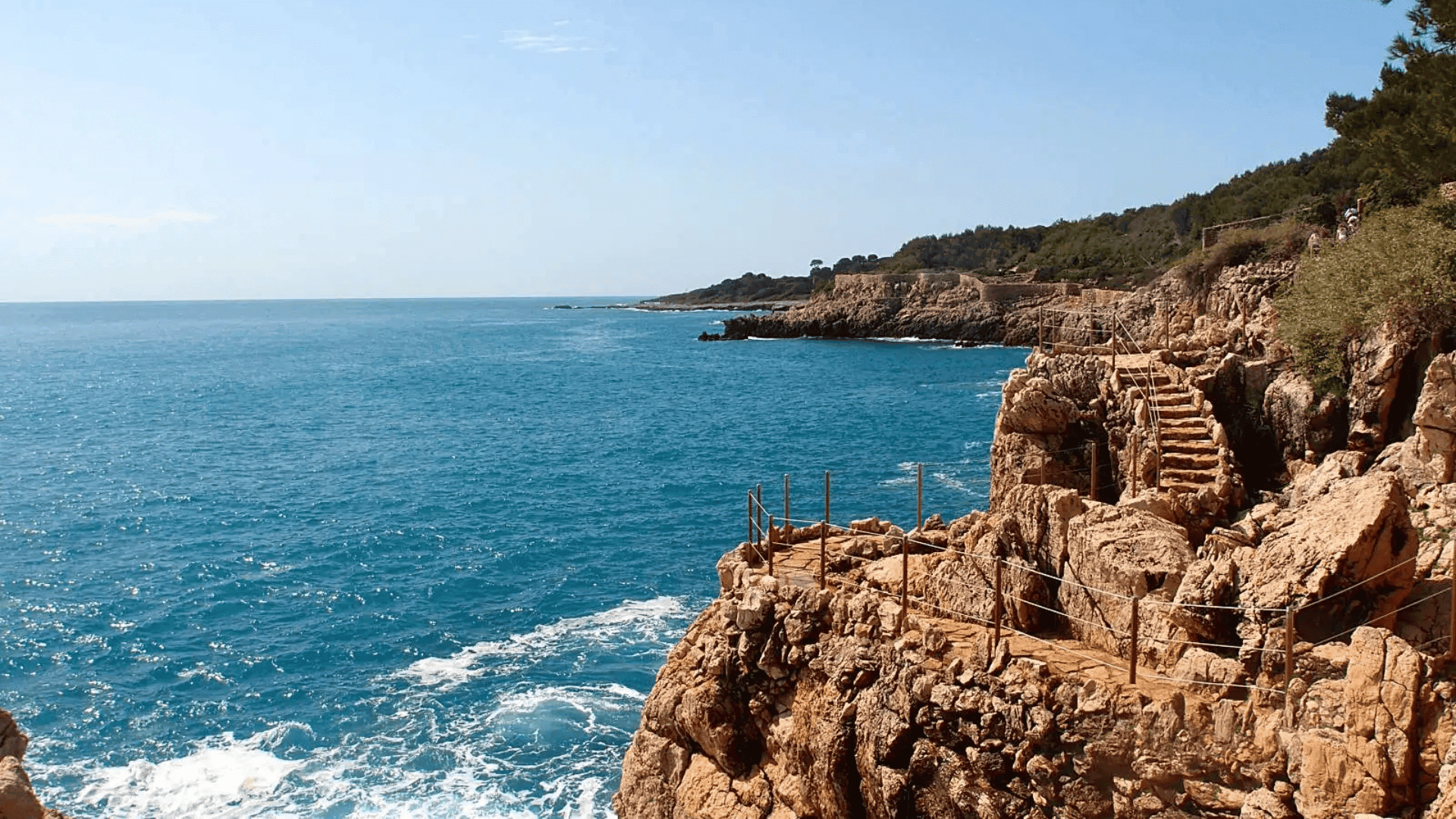 Le Sentier du Littoral in Antibes
