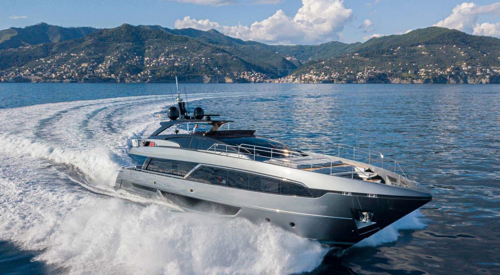 maximus external crewed france