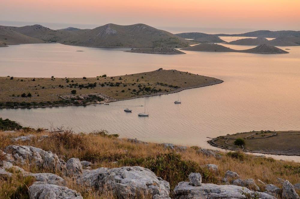 Day 2: Sibenik to Ravni Zakan