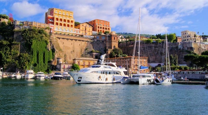 amalfi coast sorrento