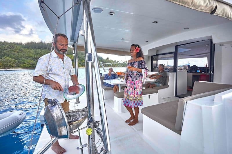 cooking barbeque catamaran bali 4.5 french polynesia