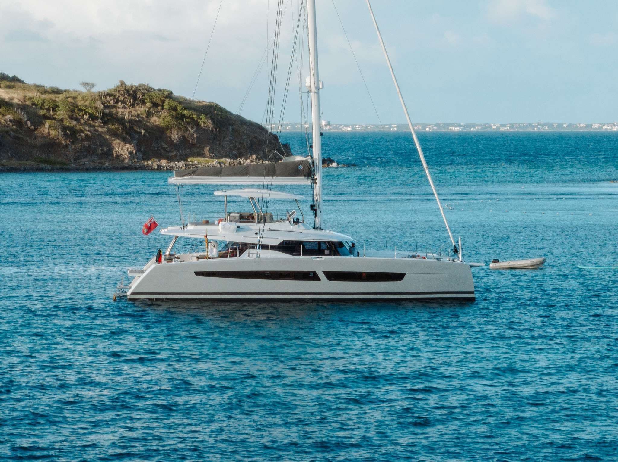 fountaine pajot 70 oceanus main crewed