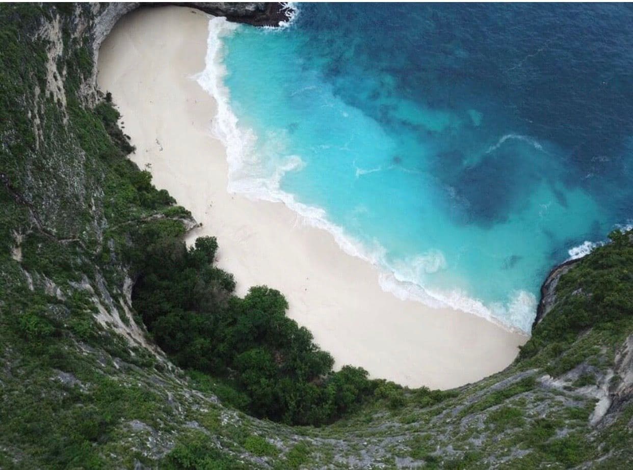 Kelingking Beach Indonesia