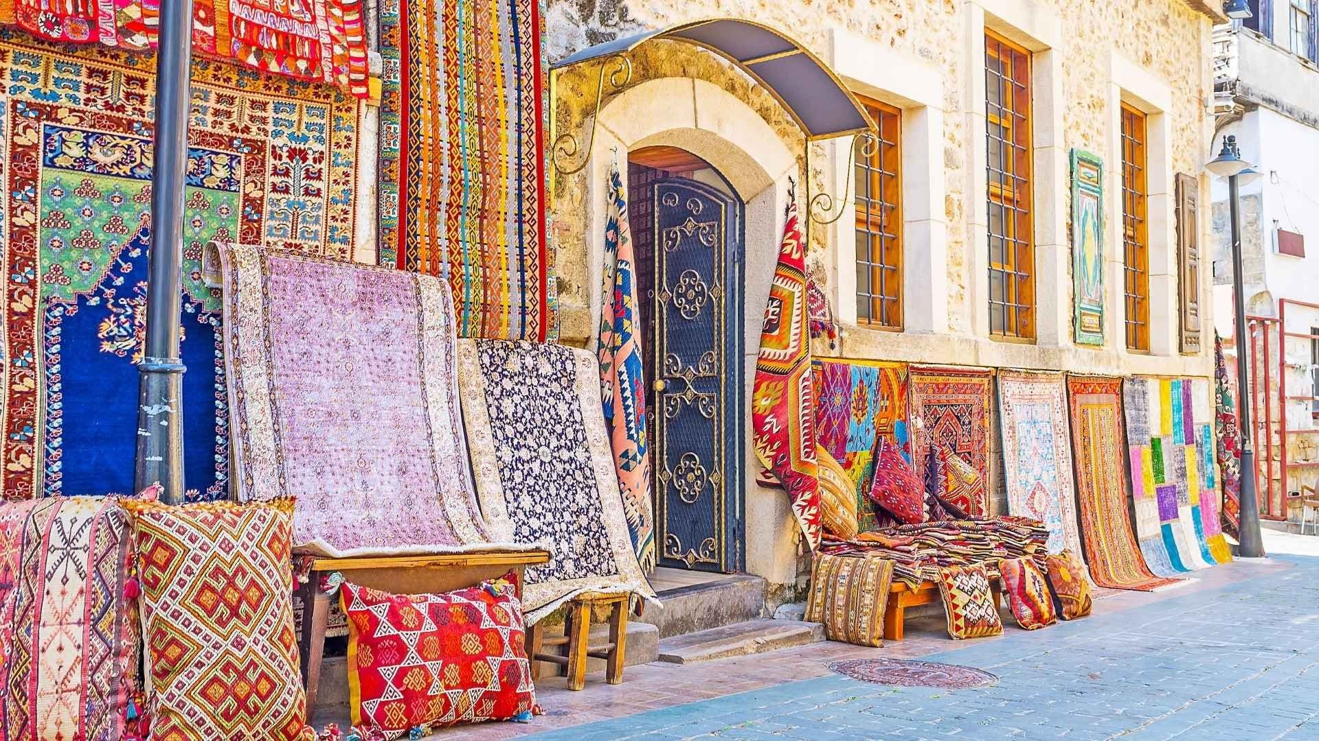 turkish bazaar rugs outside