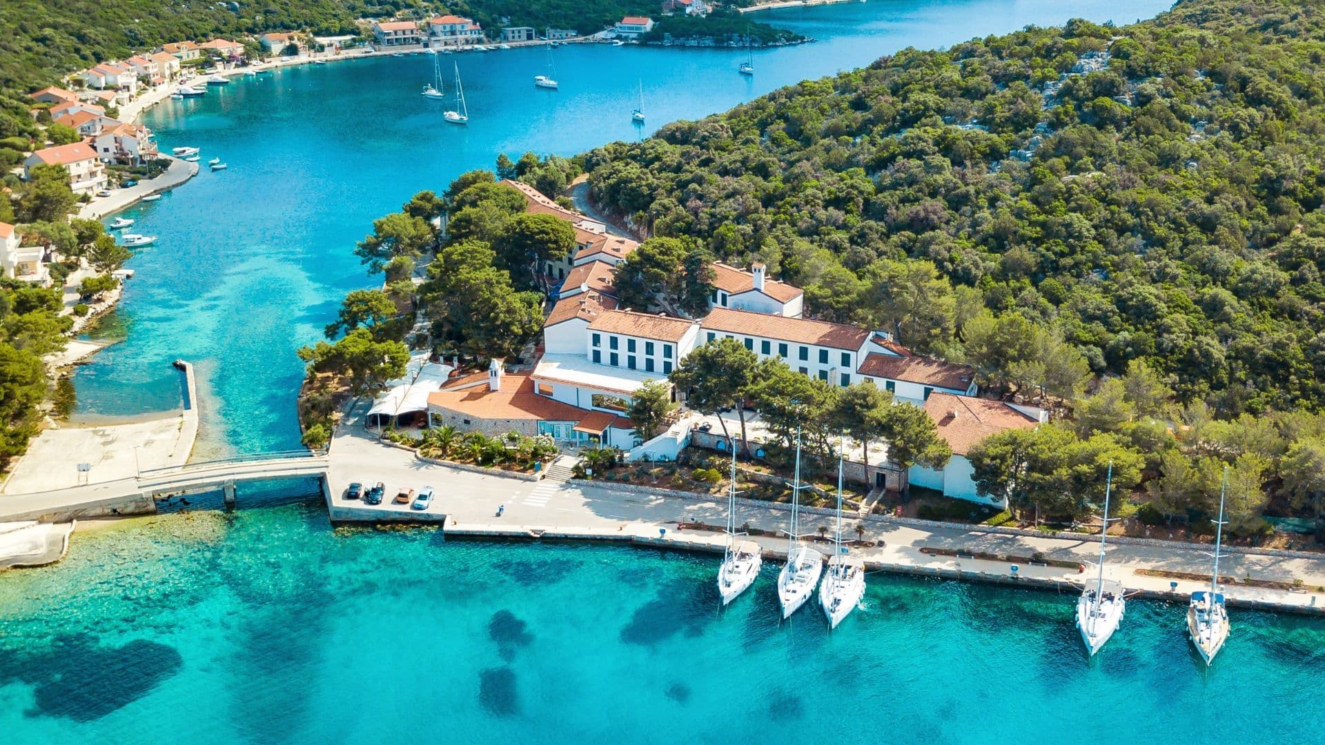lastovo boats moored