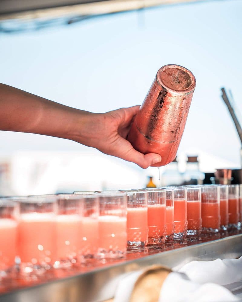shkoy in drvenik veli bar person making cocktails
