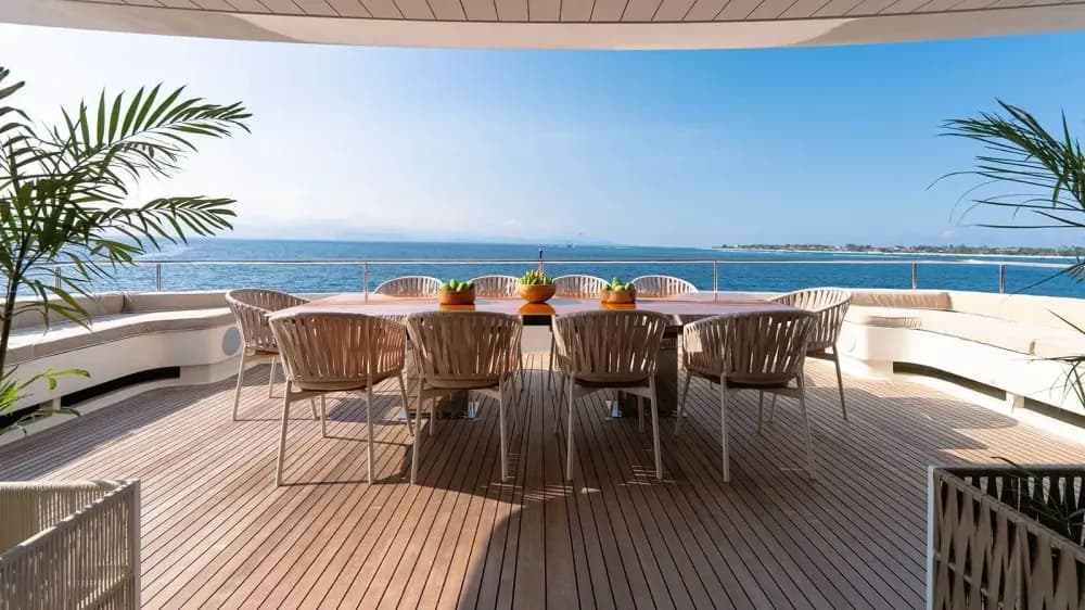 Day 4: Pulau Wofoh to North Raja