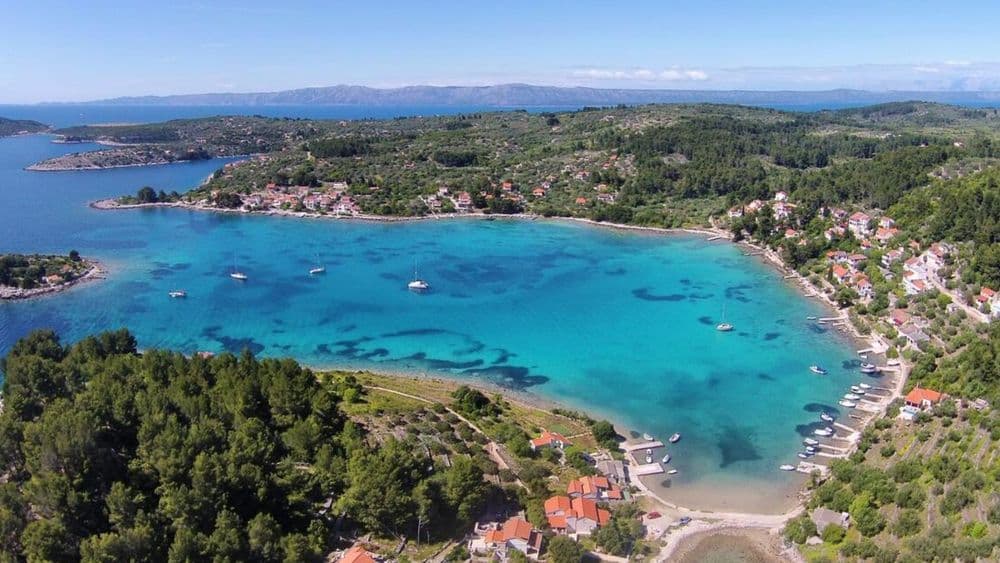 uvala gradina island korcula